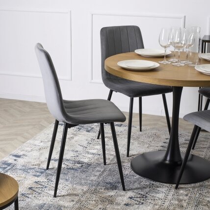 Ibis Pilka Aksominė Kėdė – Jūsų Komforto ir Stiliaus Sprendimas 4 Ibis Pilka Aksominė Kėdė – Jūsų Komforto ir Stiliaus Sprendimas 4