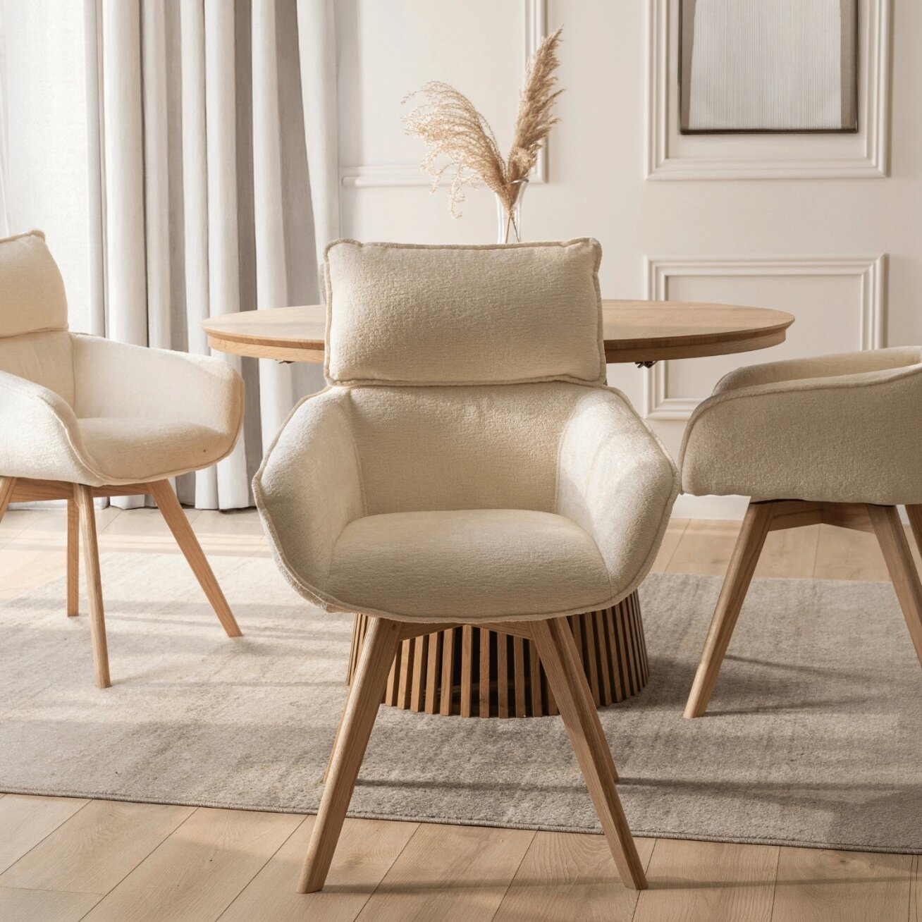 DIAS minkštas pasukamas krėslas, kreminės spalvos, modernus bukle 2 DIAS minkštas pasukamas krėslas, kreminės spalvos, modernus bukle 2