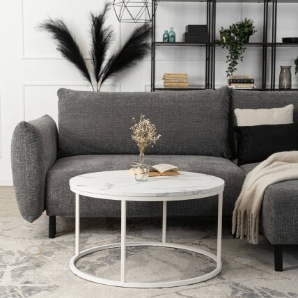 AGNES MAX Baltas Marmurinis Stalas – Elegancijos Simbolis Jūsų Namams AGNES MAX Baltas Marmurinis Stalas – Elegancijos Simbolis Jūsų Namams