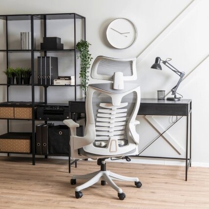 Karetas CARET 2 ergonomiška pasukama biuro kėdė, ventiliuojama, pilka, moderni 10 Karetas CARET 2 ergonomiška pasukama biuro kėdė, ventiliuojama, pilka, moderni 10