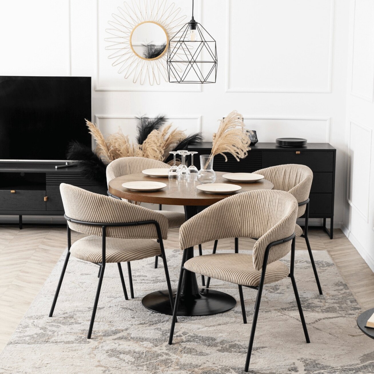 Tinka TINKA minkštas krėslas, smėlio spalvos, velvetas, modernus loftas Tinka TINKA minkštas krėslas, smėlio spalvos, velvetas, modernus loftas