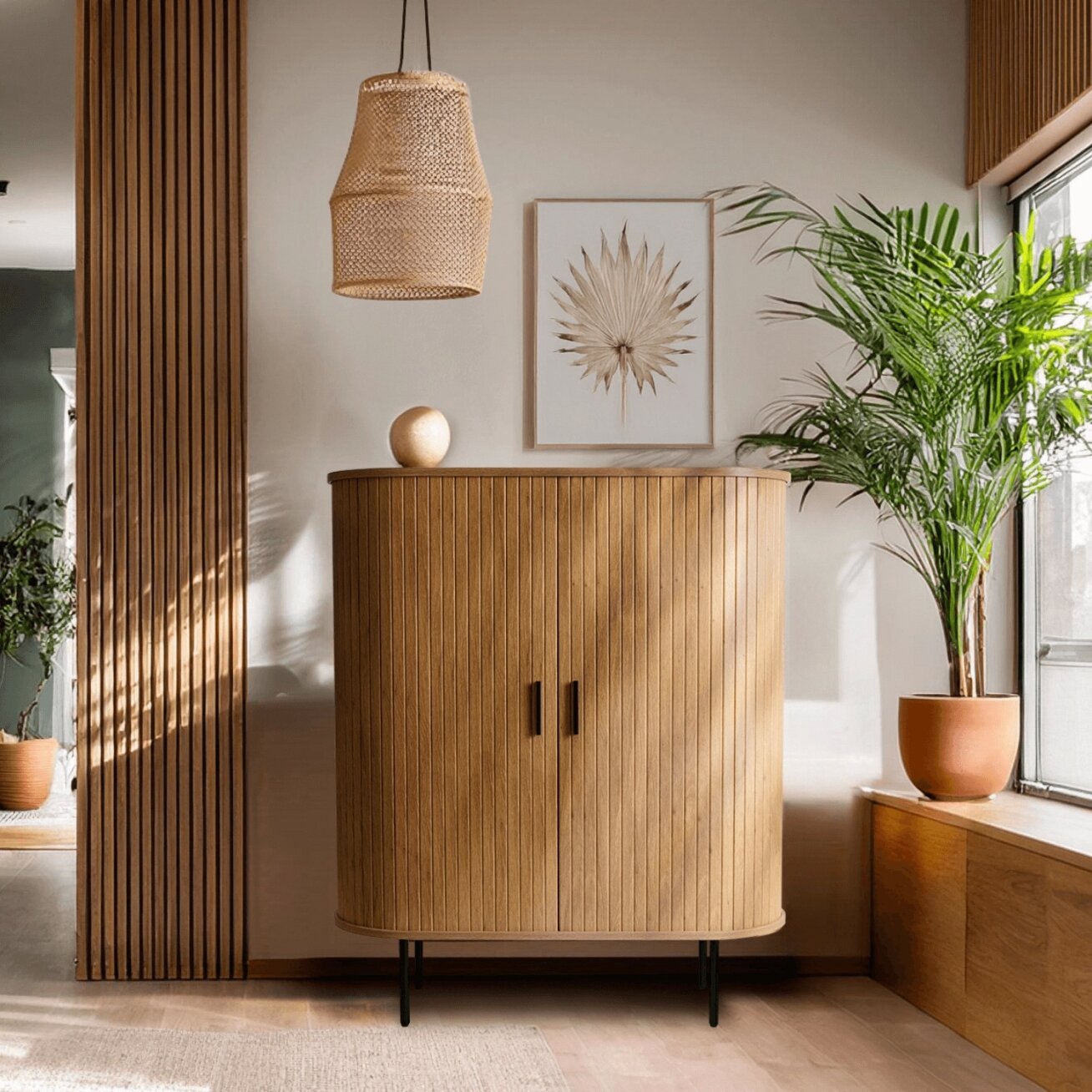 Triša TRISH aukšta komoda su stumdomomis stalčiais, 100 cm, ąžuolo spalvos, dviejų durų, grioveliais, moderni Triša TRISH aukšta komoda su stumdomomis stalčiais, 100 cm, ąžuolo spalvos, dviejų durų, grioveliais, moderni